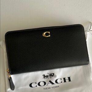 Coach Accordion Black Leather Wallet